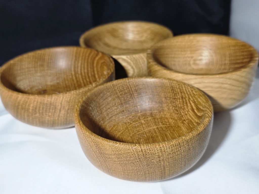 Handmade Oak Bowl (4")
